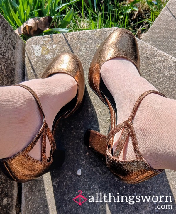 Used Gold High Heeled Shoes Size 40