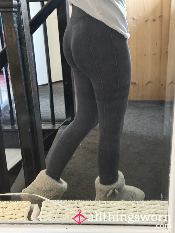 Used Grey Gym Leggings Without Panties