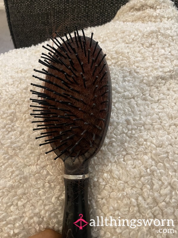 ✨ USED HAIR BRUSH ✨