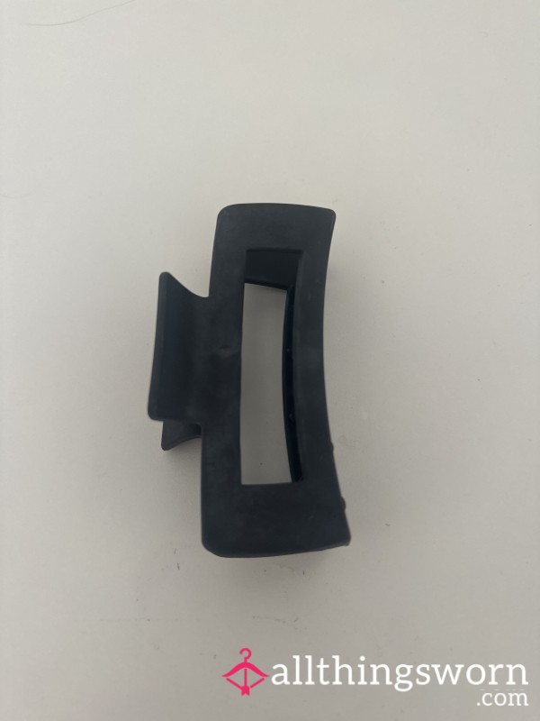 Used Hairclip