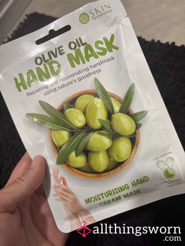 Used Hand Mask- Moisturising And Creamy
