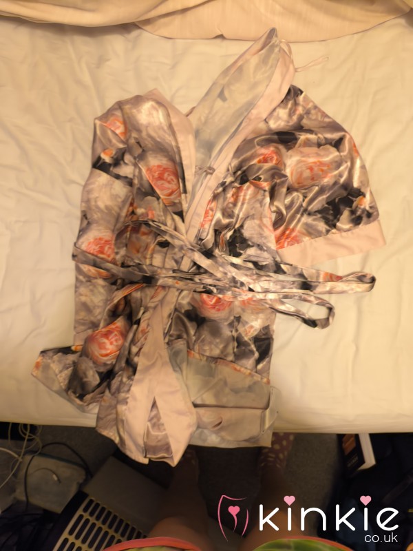 Used Japense Komono Dressing Gown