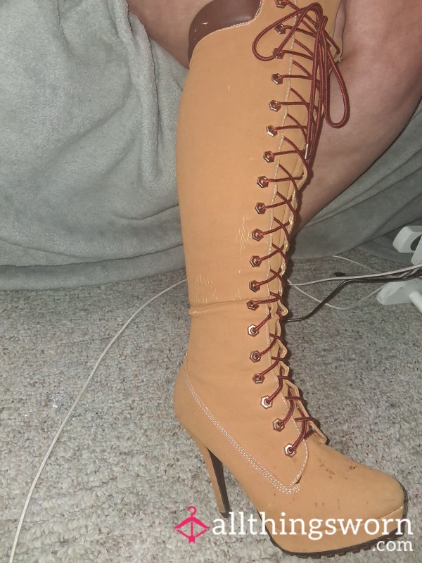 Used Knee High Size 8 High Heel Boot