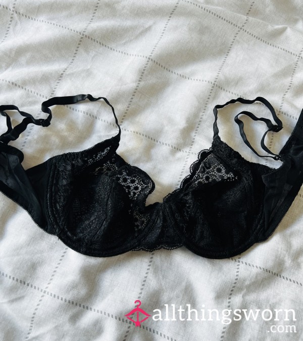 Used Lace 32D Black Bra