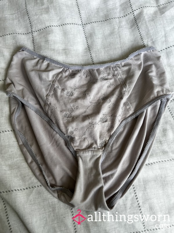Used Large Knickers For Monthly Use