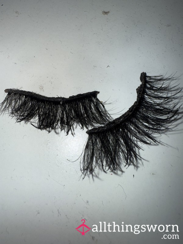 Used Lashes 💄