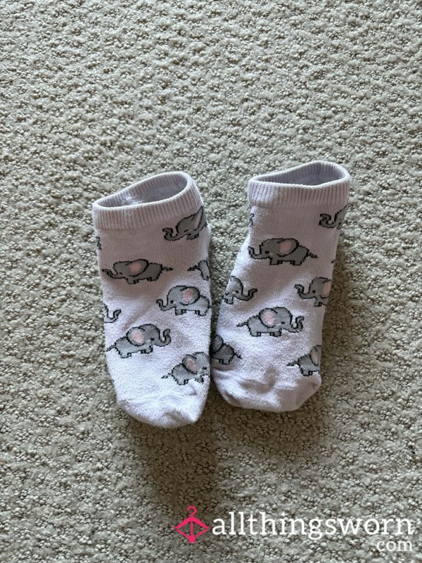 Used Lavender Elephant Ankle Socks
