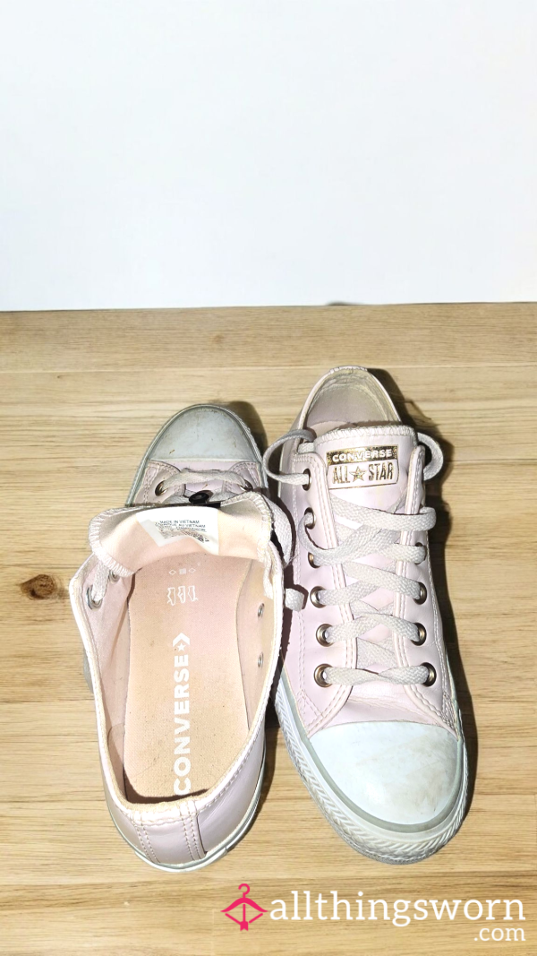 Used Leather Converse Sneakers