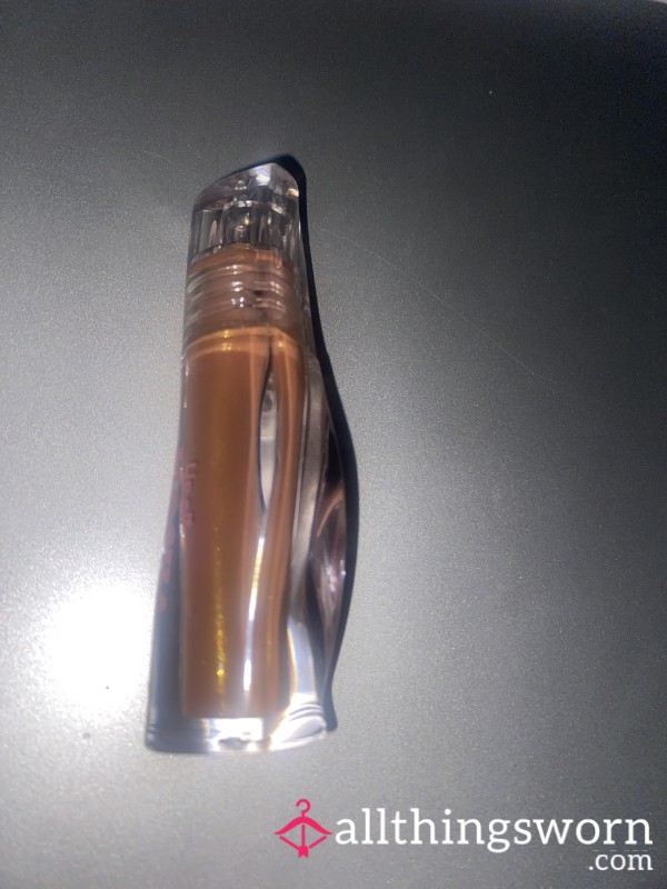 Used Lip Gloss Thats Touched My Lips