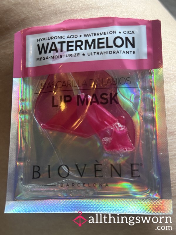 Used Lip Mask