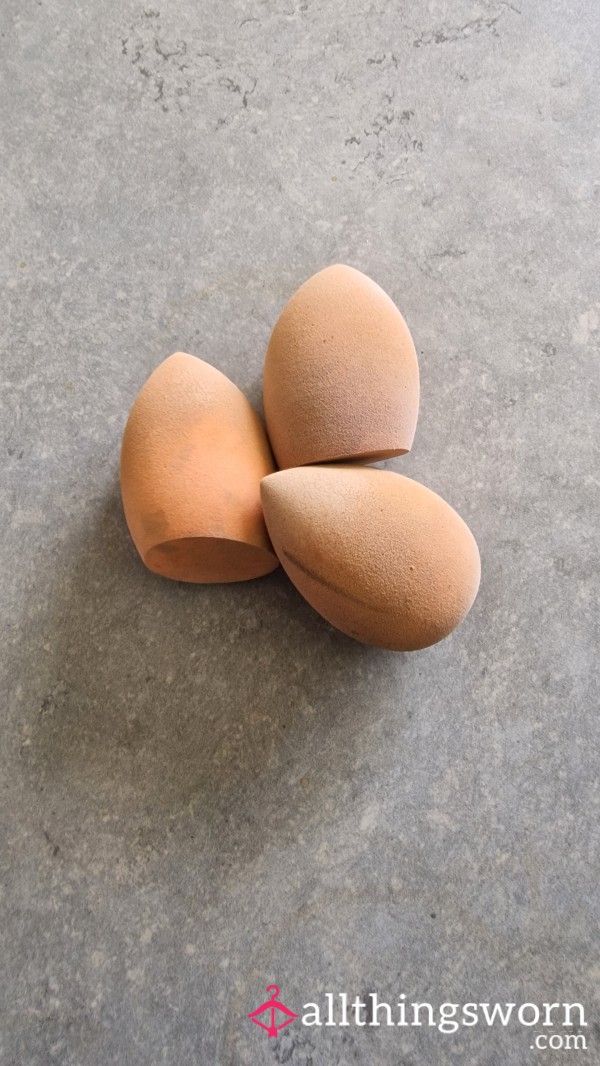 Used Make Up Sponges