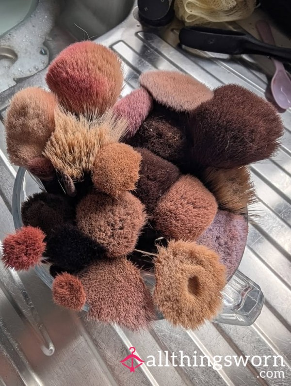 Used Makeup Brushes 👯‍♀️💋