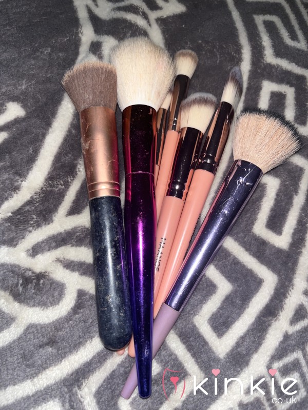 Used Makeup Brushes
