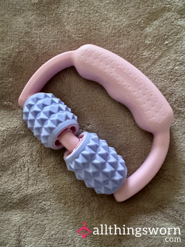 Used Oily Ma**age Roller