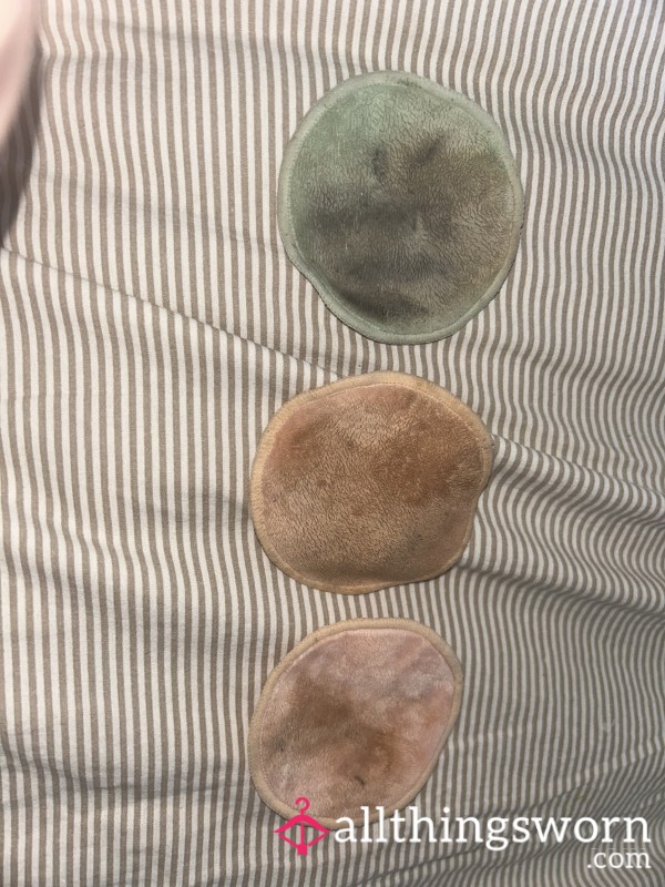 Used Microfibre Washable Face Pads