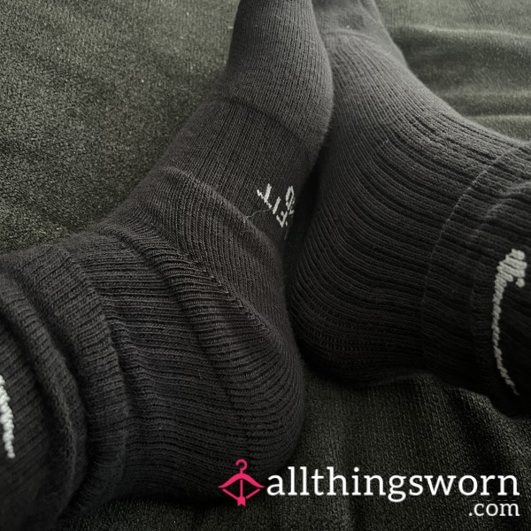 Used Nike Crew Socks - Black