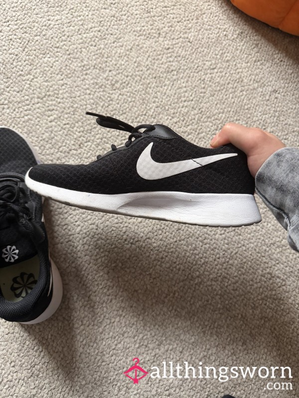 Used Nike Running Shoes