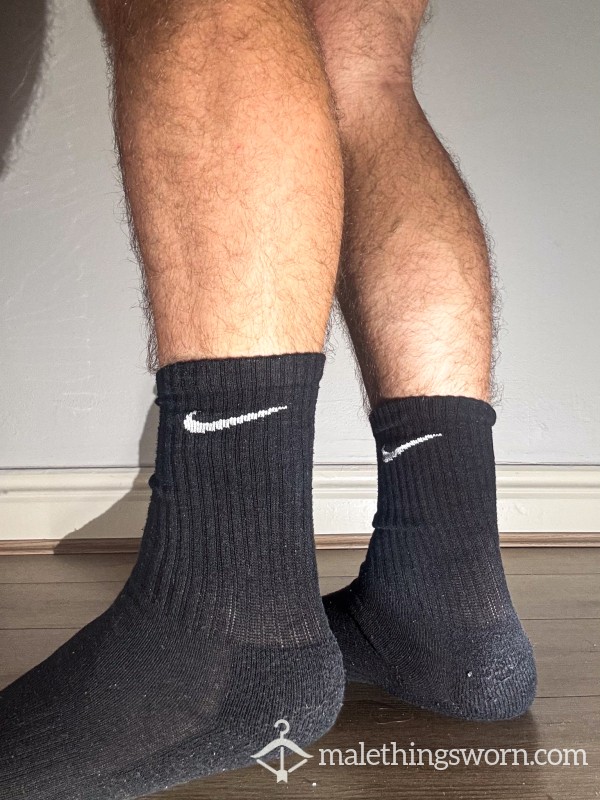 Used Nike Socks (Black)