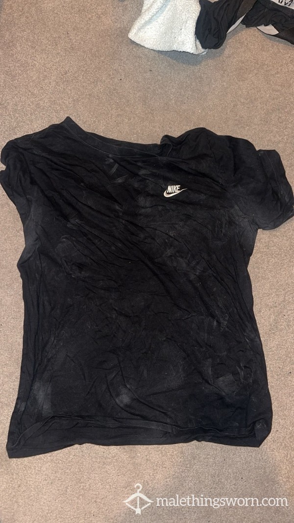 Used Nike Top