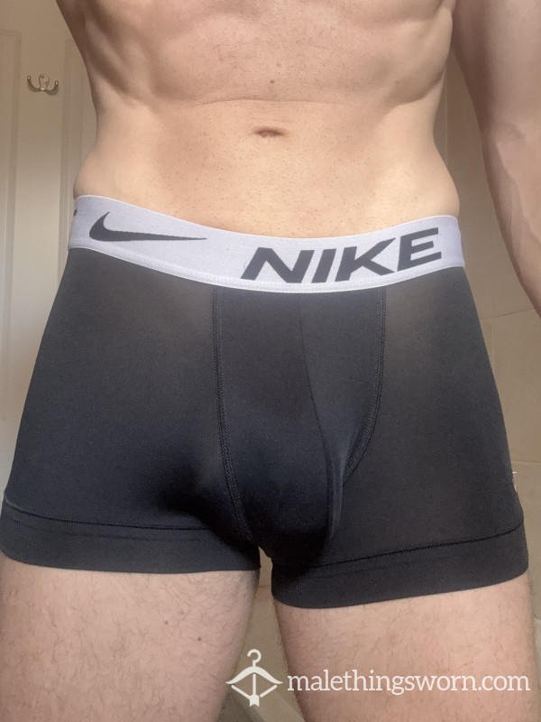 Used Nike Under