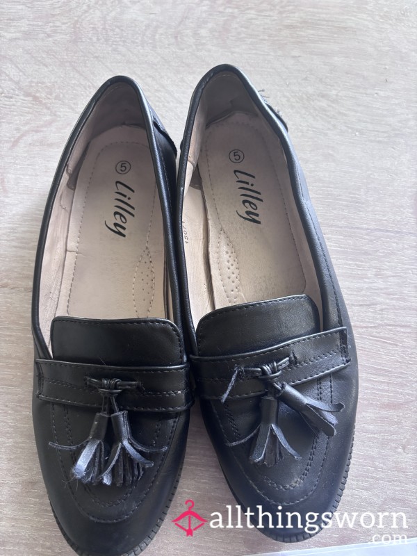 USED OFFICE DOLLY SHOES