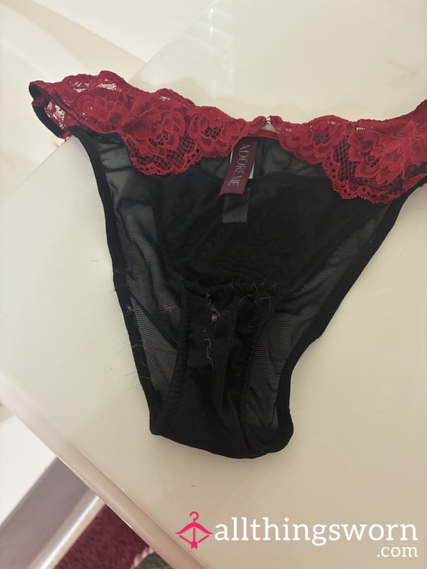 Used Panties While Cleaning The Fridge Barefoot