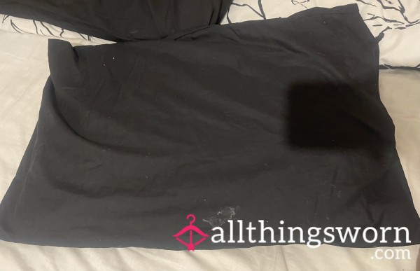 Used Pillowcases 💋 – Drip, Sweat & Filthy Secrets