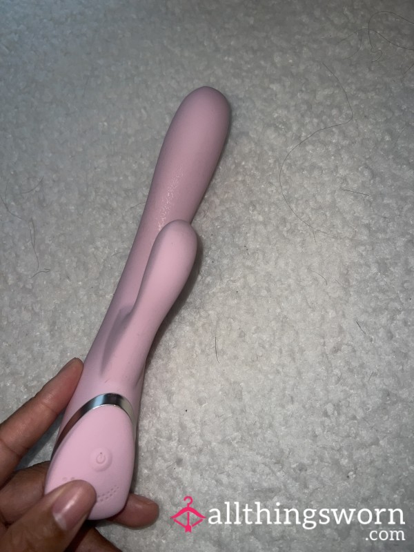 Used Pink Di**o