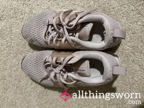 Used Pink Nike