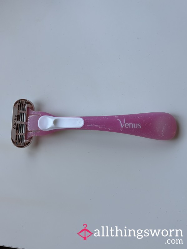 USED Pink Razor