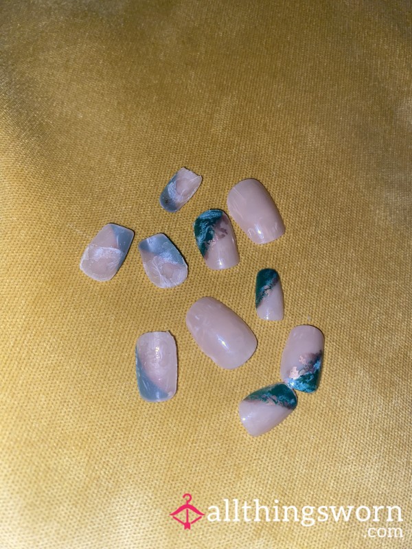 Used Press On Nails