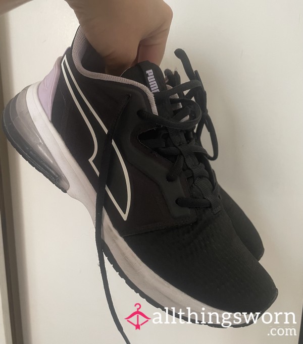 Used Puma Gym Shoes Size 3.5 With Interior Hole