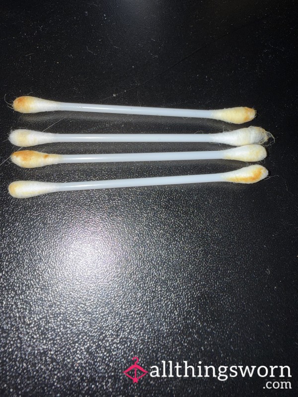 Used Q-tips🤢
