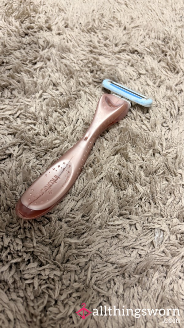Used Razor 🪒  - Uk Delivery Included 📦