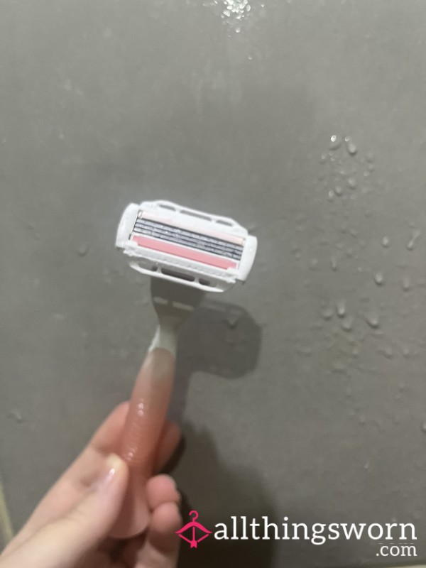 Used Razor 🪒