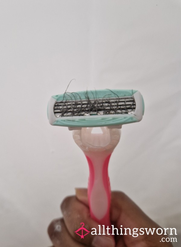 Used Razor 🪒