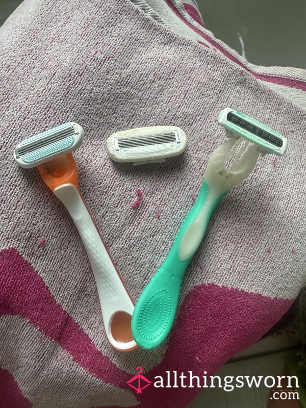 Used Razor