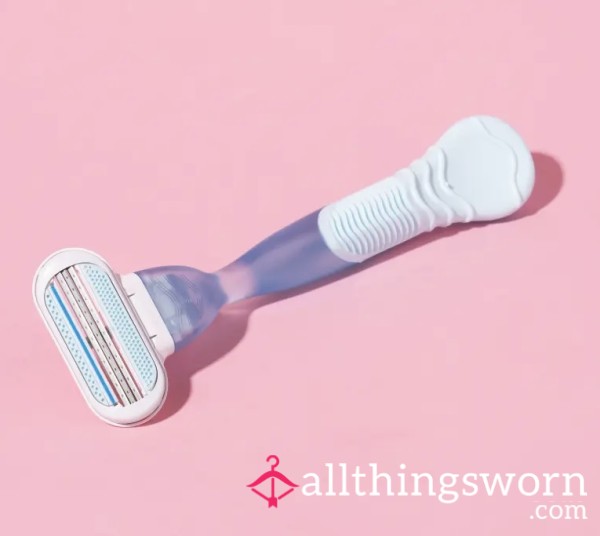Used Razor