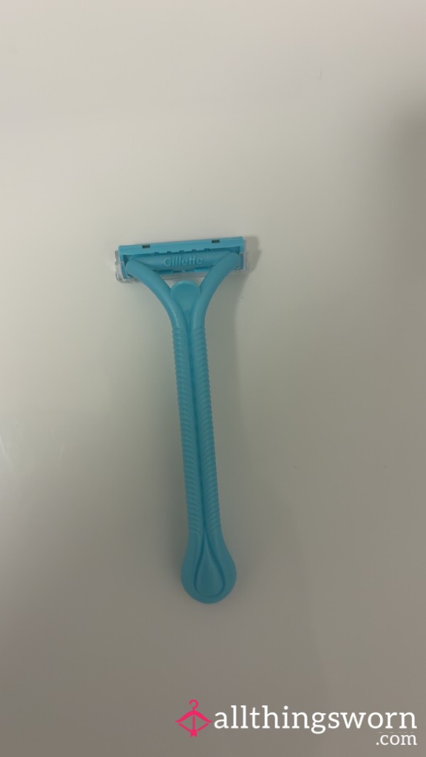 Used Razor