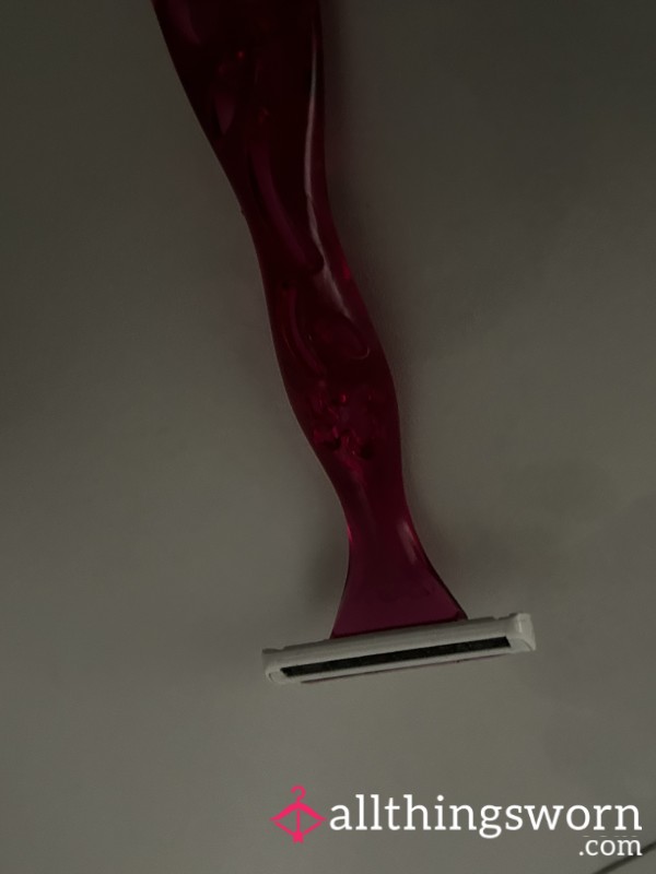 Used Razor 🪒