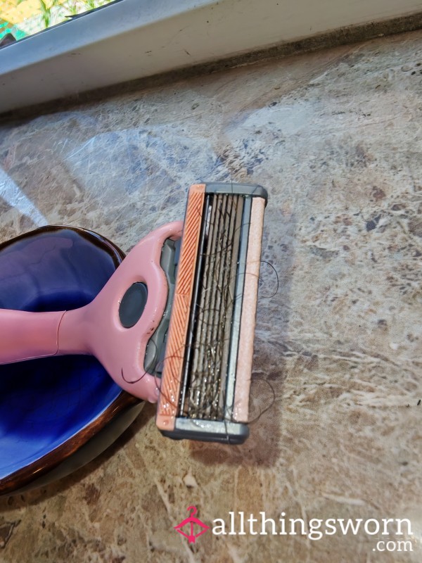 Used Razor Head.