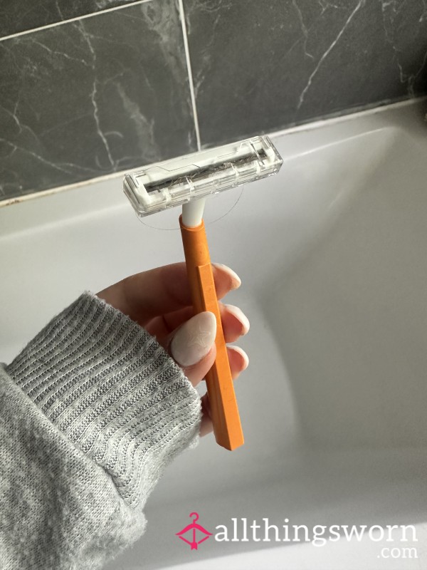 Used Razor – Smooth, Close, Personal