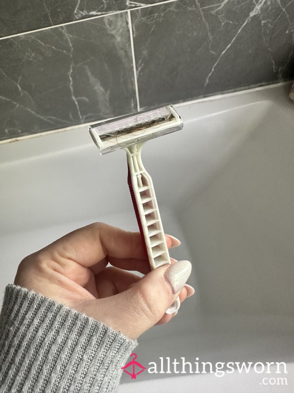Used Razor – Smooth, Close, Personal