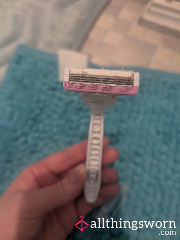 Used Razor To Shave My Kitty