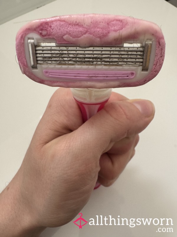 Goddess Grooming: Post-Shave Treat, Just For You - Used Razor With A** Hair