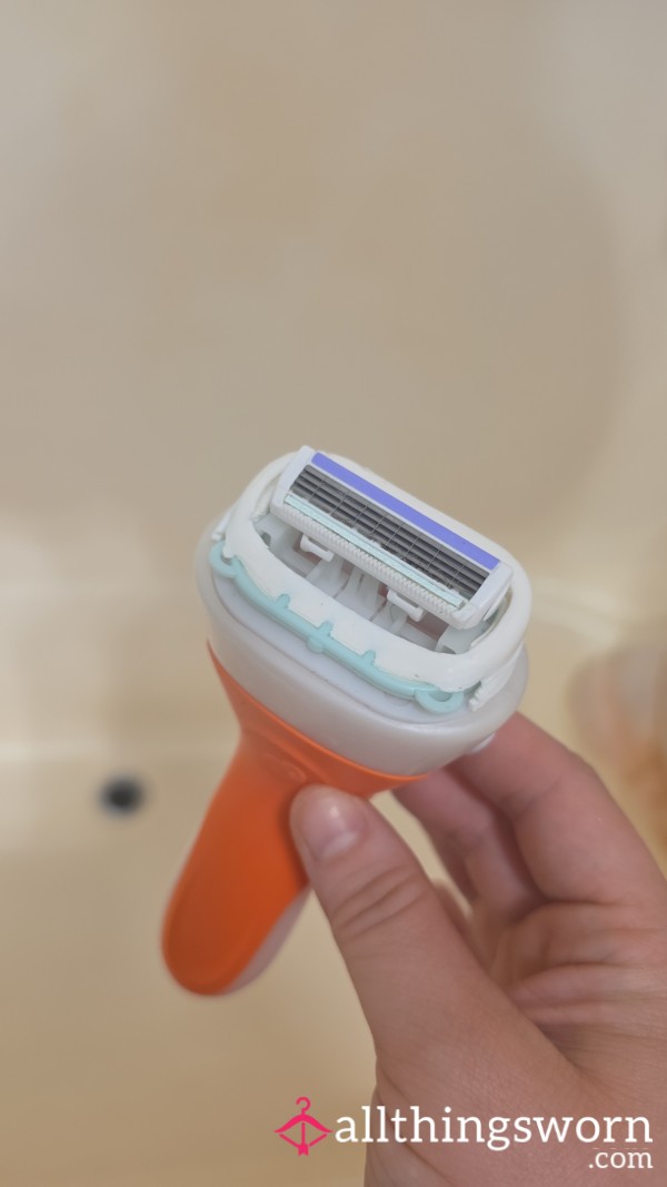 Used, Razor With Shavings....