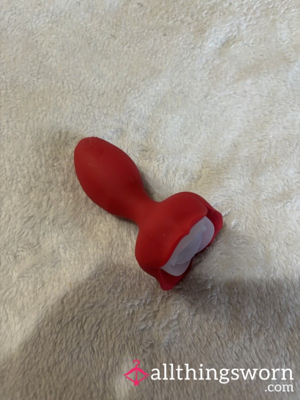 Used Red LED Light 360° Rotating & Vibrating A**l Bu*t Plug