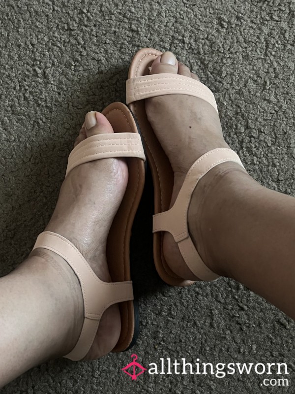 Used Sandles