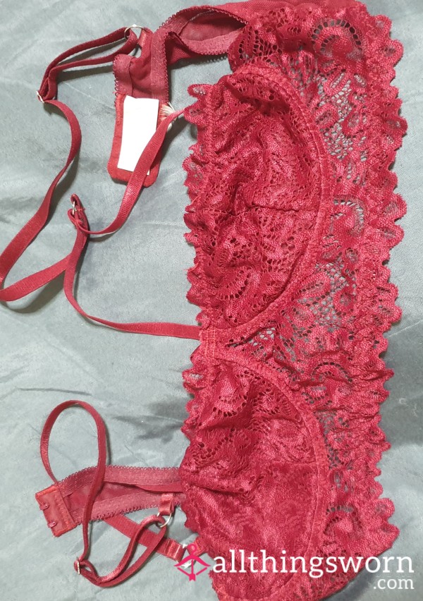 Used S**y Red Lace Bra