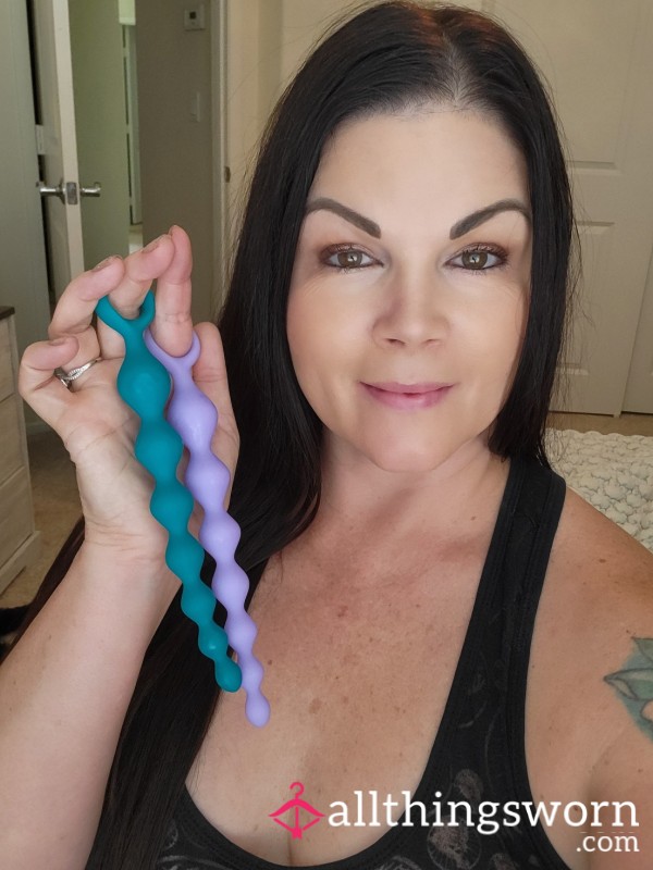Used Silicone  A**l Beads